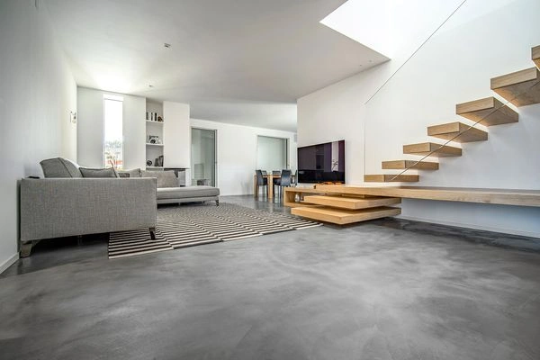 Screeding Flooring In Dubai