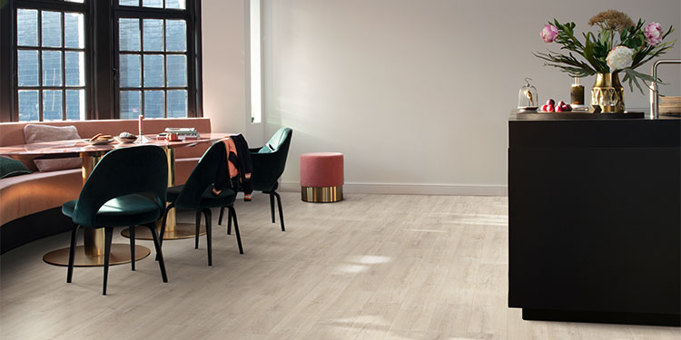 pvc flooring in Dubai