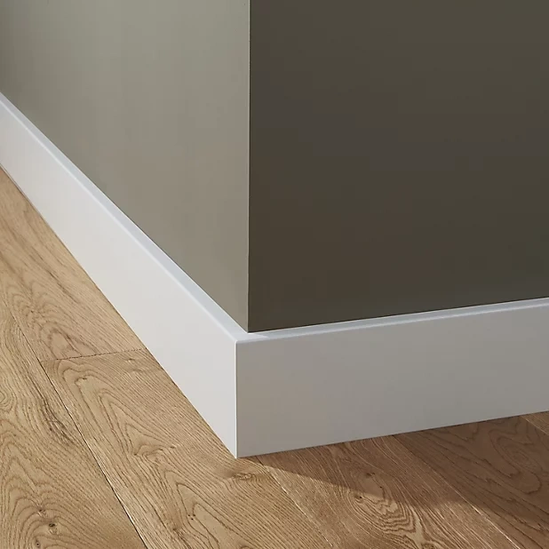 Wooden Skirting Services in Dubai