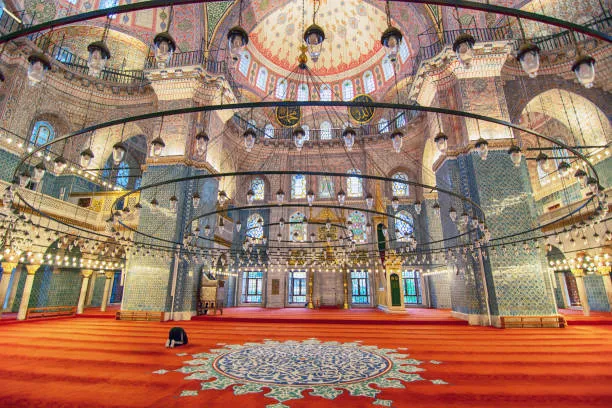 Mosque Carpets in Dubai