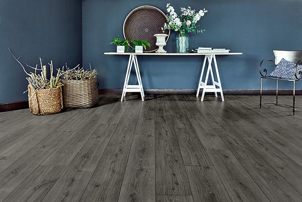 Laminate Flooring Dubai