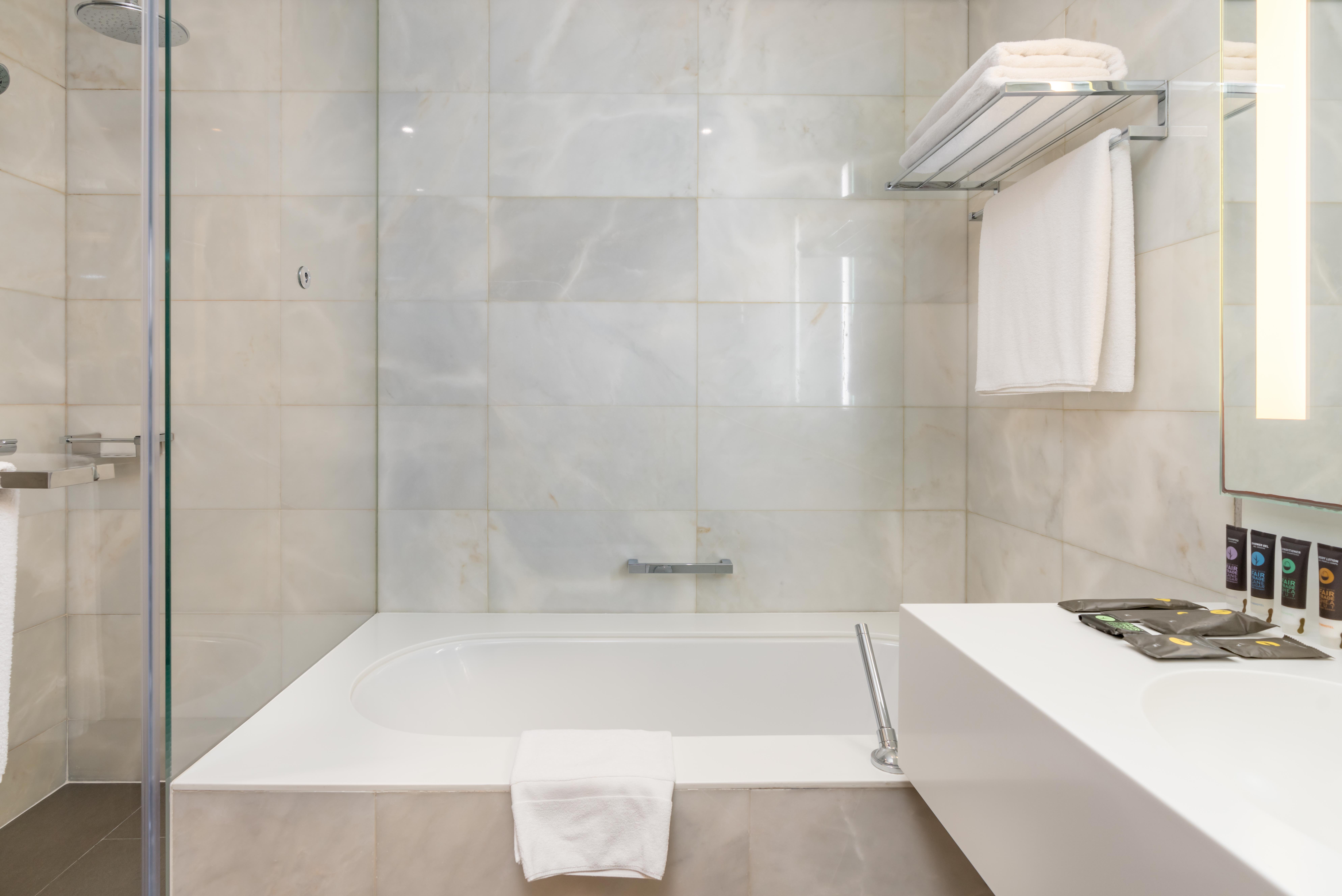 bathroom renovation in Sobha Hartland